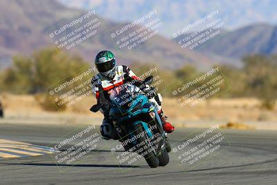 media/Jan-09-2022-SoCal Trackdays (Sun) [[2b1fec8404]]/Turn 14 (10am)/